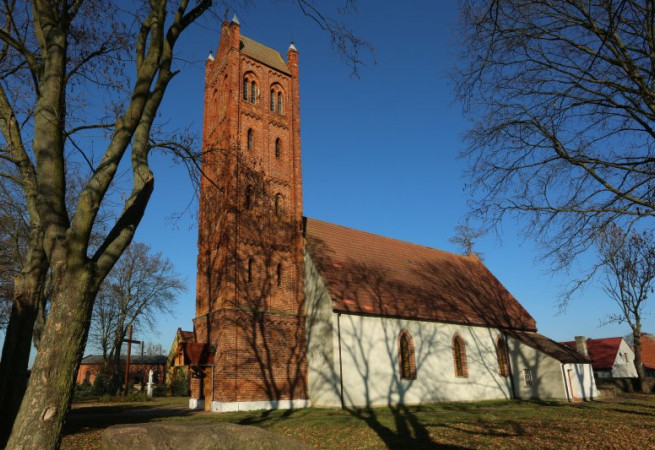 Bielice k. Pyrzyc Kościół parafialny pw MB Królowej Polski