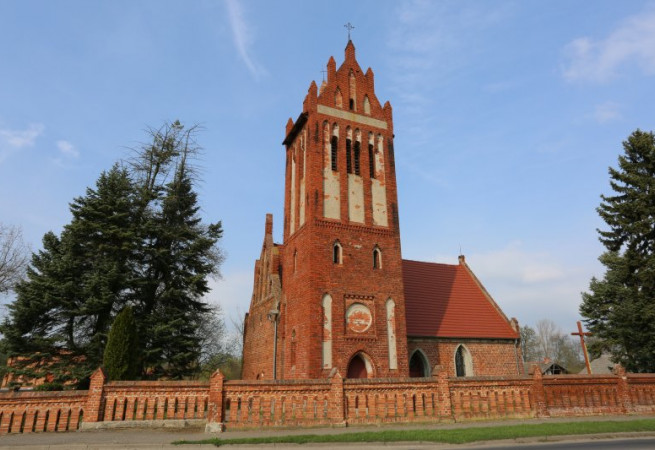 Mechowo Kościół filialny pw św. Michała Archanioła