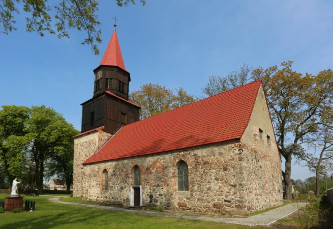 Gogolewo Kościół parafialny pw MB Częstochowskiej