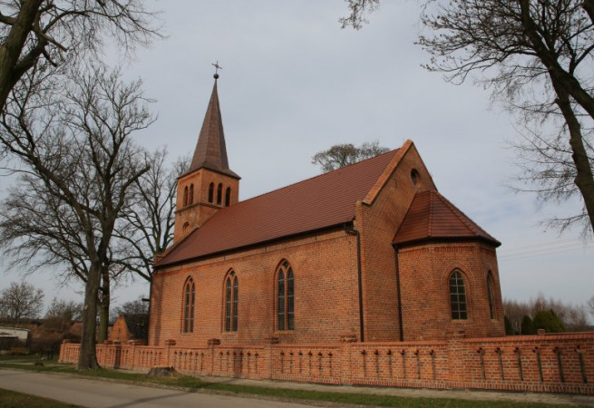 Otanów Kościół filialny pw św. Antoniego z Padwy