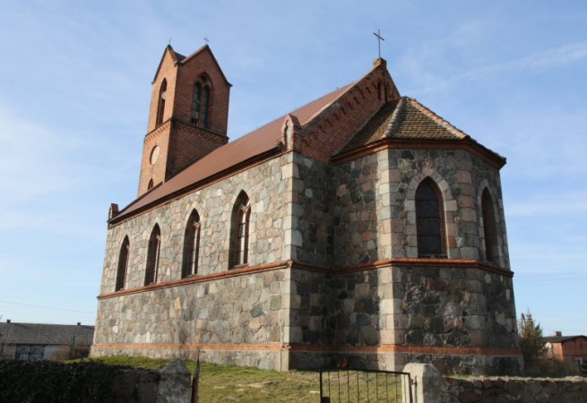Dobropole Gryfińskie Kościół filialny pw Podwyższenia Krzyża Świętego