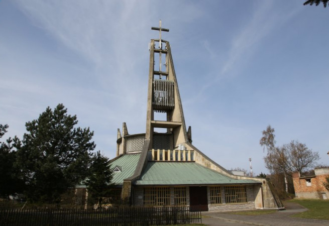 Świnoujście  72-602  Kościół parafialny pw św. Wojciecha BM