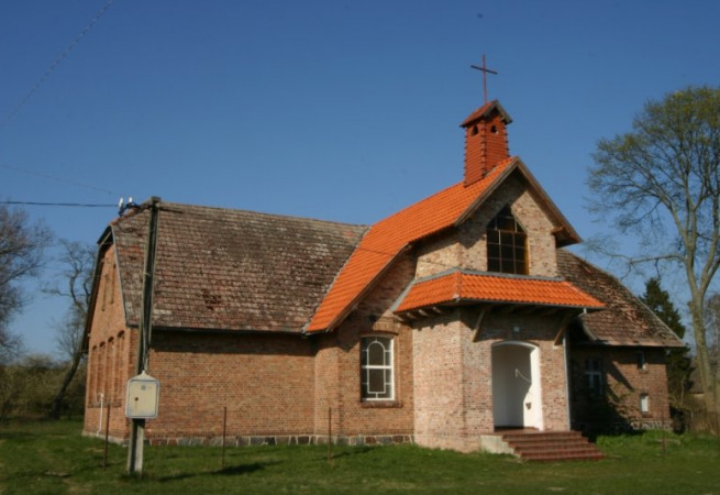 Skoszewo Kościół filialny pw Matki Boskiej Licheńskiej